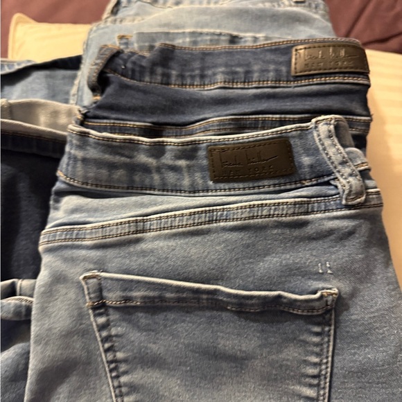 Nicole Miller High Waist Denim Shorts in Light and Dark Blue SOHO high rise. - Picture 4 of 4